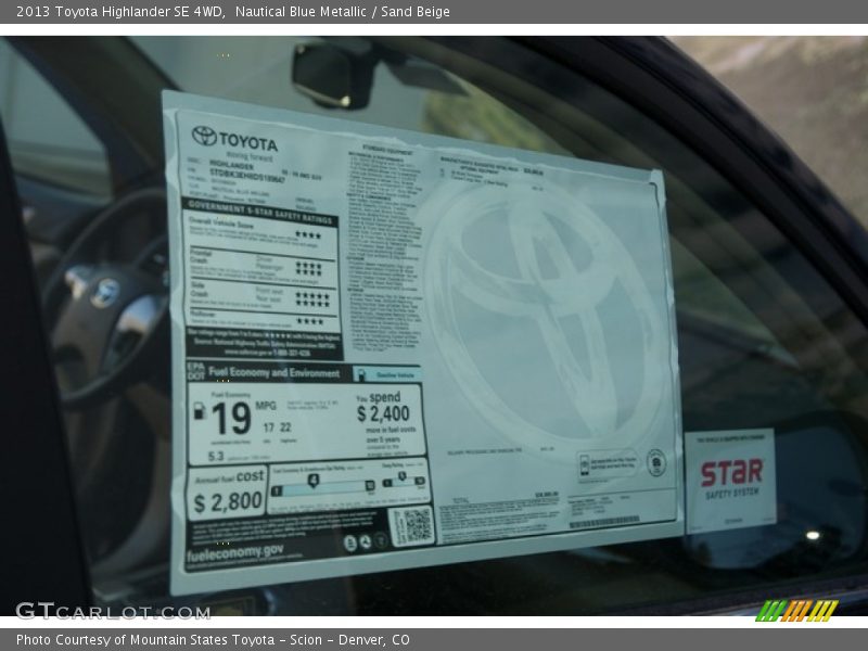 Nautical Blue Metallic / Sand Beige 2013 Toyota Highlander SE 4WD