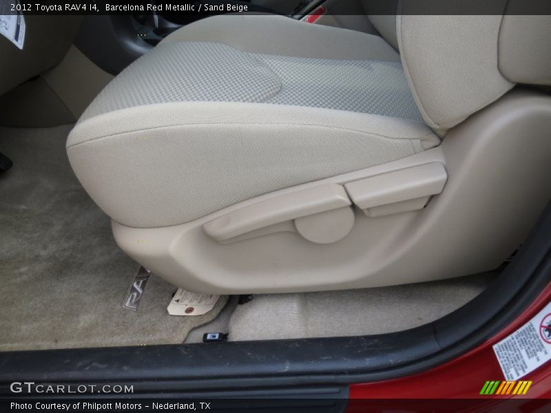 Barcelona Red Metallic / Sand Beige 2012 Toyota RAV4 I4
