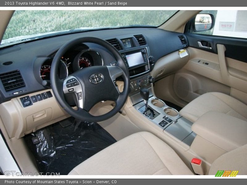 Blizzard White Pearl / Sand Beige 2013 Toyota Highlander V6 4WD