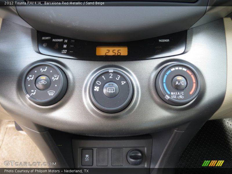 Barcelona Red Metallic / Sand Beige 2012 Toyota RAV4 I4