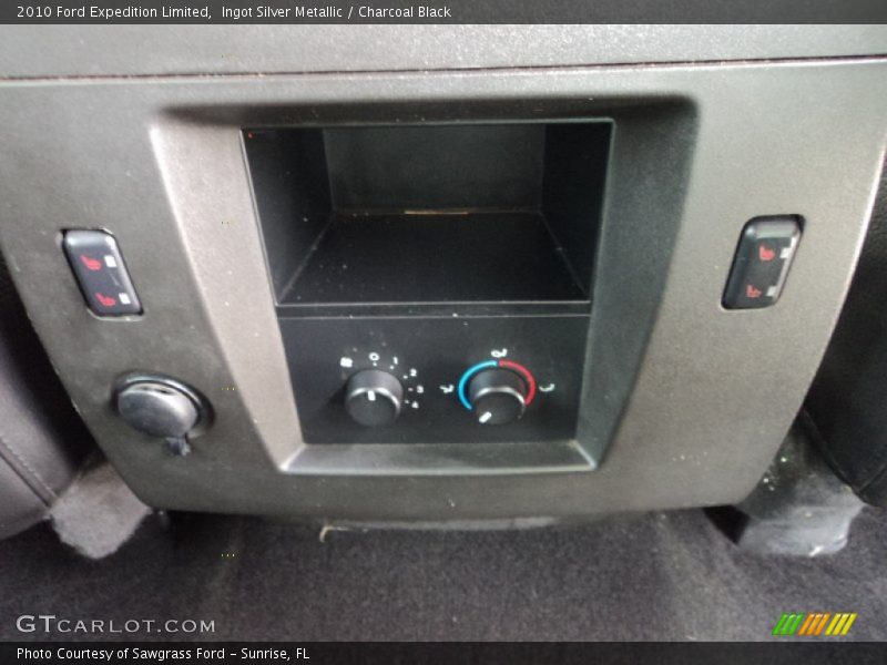 Ingot Silver Metallic / Charcoal Black 2010 Ford Expedition Limited