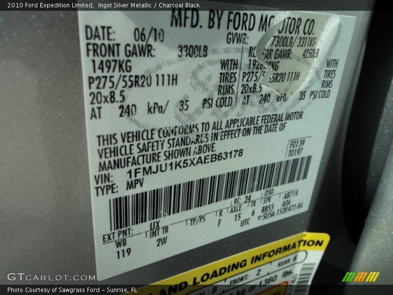 Ingot Silver Metallic / Charcoal Black 2010 Ford Expedition Limited