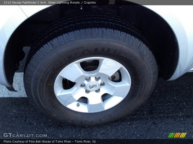 Silver Lightning Metallic / Graphite 2010 Nissan Pathfinder S 4x4