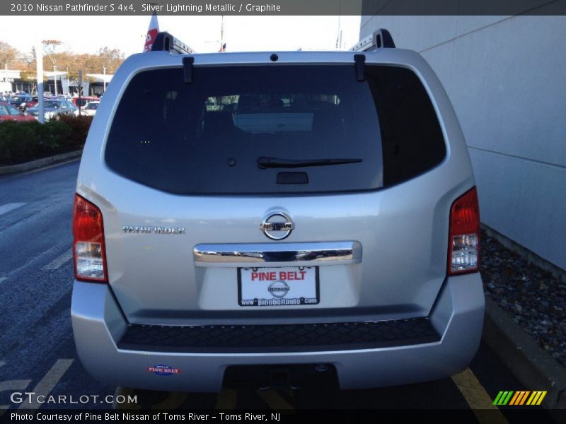 Silver Lightning Metallic / Graphite 2010 Nissan Pathfinder S 4x4