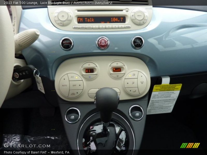 Dashboard of 2013 500 Lounge