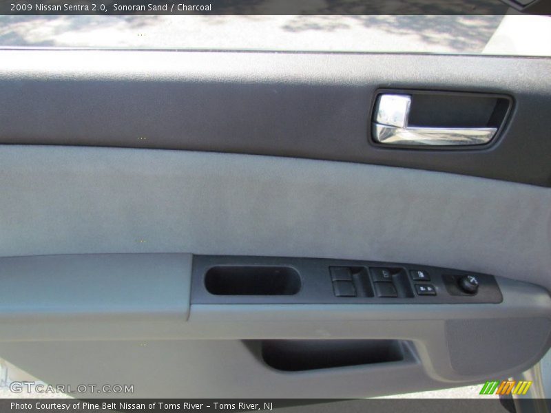 Sonoran Sand / Charcoal 2009 Nissan Sentra 2.0