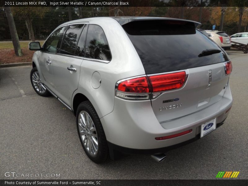 Ingot Silver Metallic / Canyon/Charcoal Black 2011 Lincoln MKX FWD