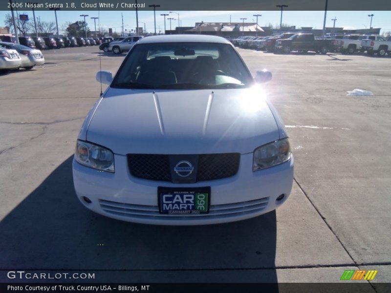 Cloud White / Charcoal 2006 Nissan Sentra 1.8