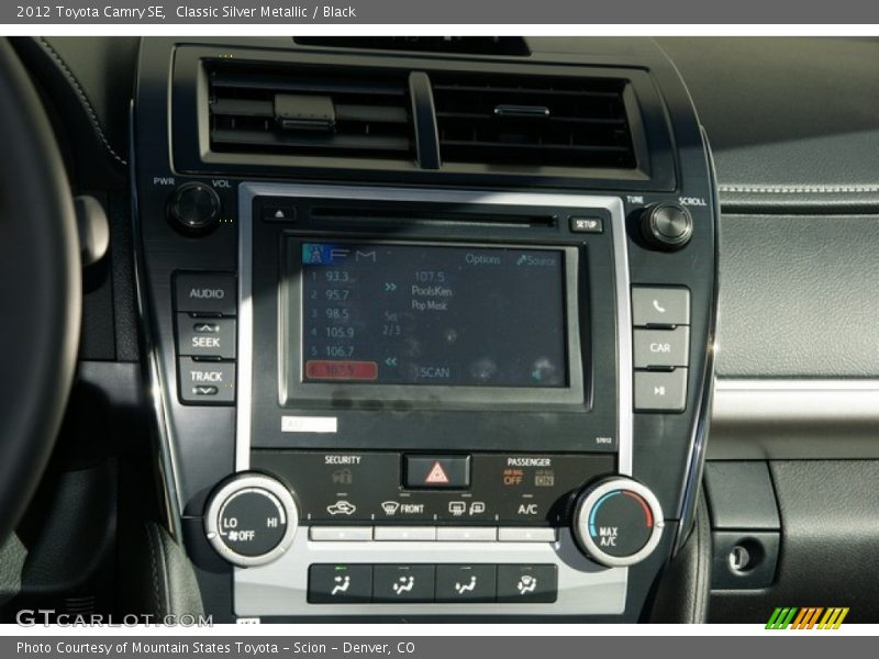 Classic Silver Metallic / Black 2012 Toyota Camry SE