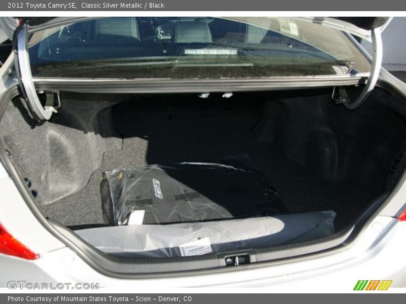 Classic Silver Metallic / Black 2012 Toyota Camry SE