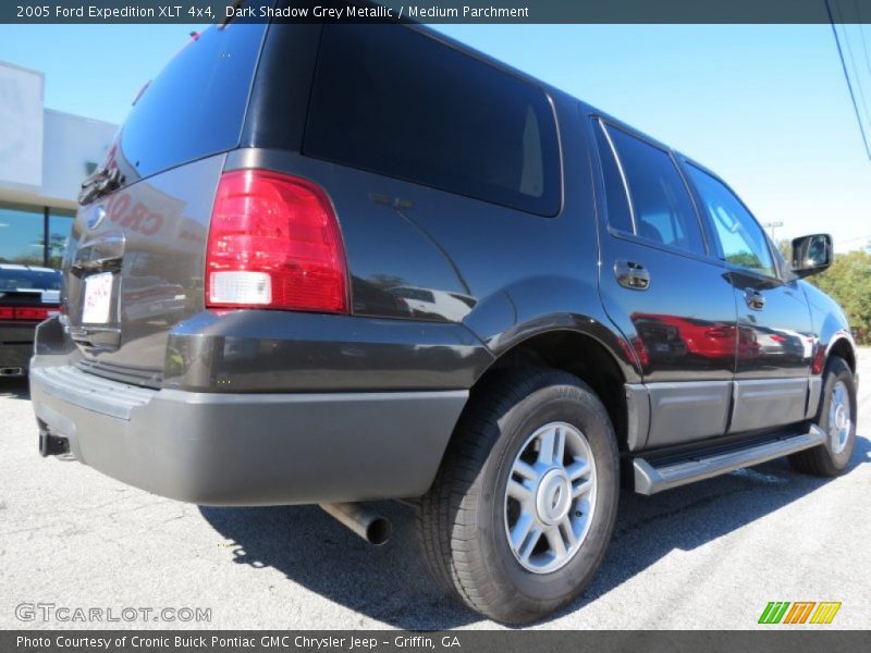 Dark Shadow Grey Metallic / Medium Parchment 2005 Ford Expedition XLT 4x4