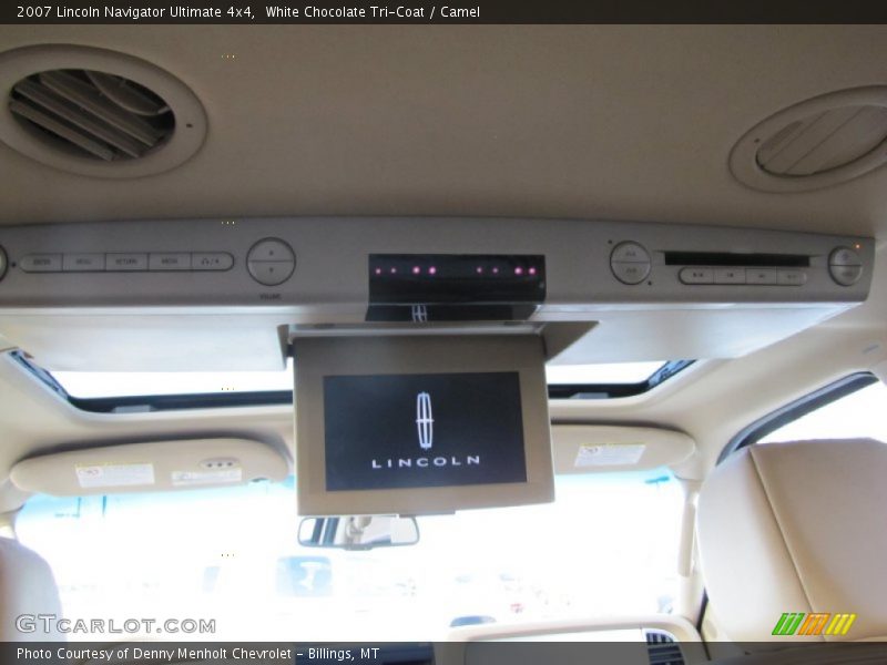 Controls of 2007 Navigator Ultimate 4x4