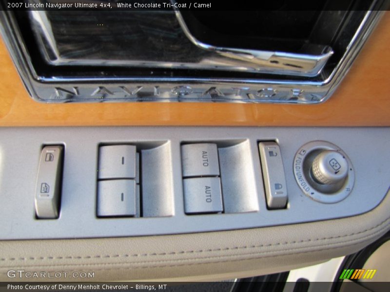 Controls of 2007 Navigator Ultimate 4x4