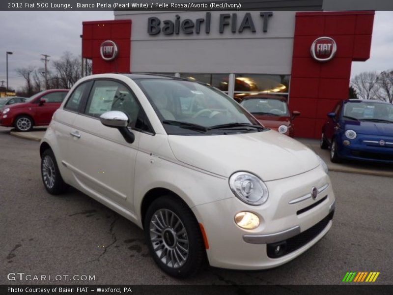 Bianco Perla (Pearl White) / Pelle Rossa/Avorio (Red/Ivory) 2012 Fiat 500 Lounge