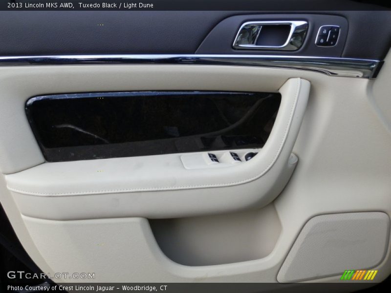 Tuxedo Black / Light Dune 2013 Lincoln MKS AWD