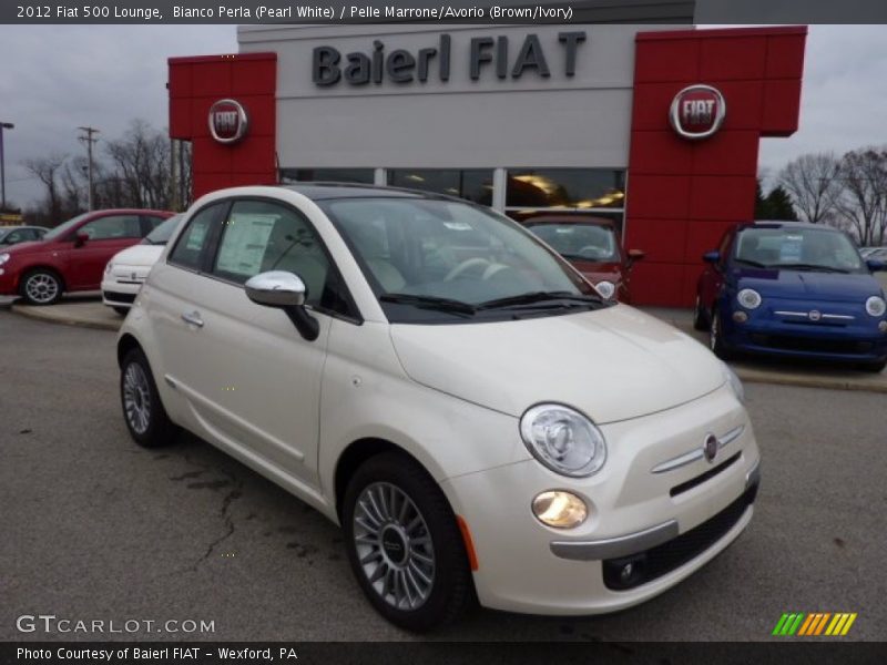 Bianco Perla (Pearl White) / Pelle Marrone/Avorio (Brown/Ivory) 2012 Fiat 500 Lounge