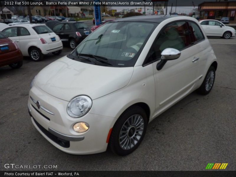 Bianco Perla (Pearl White) / Pelle Marrone/Avorio (Brown/Ivory) 2012 Fiat 500 Lounge