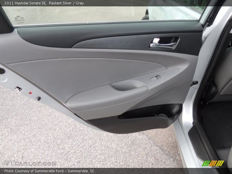Radiant Silver / Gray 2011 Hyundai Sonata SE