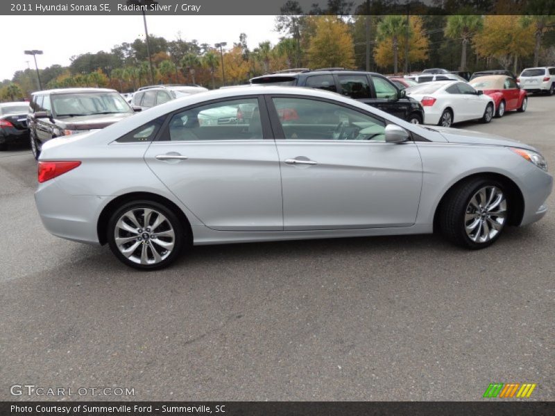 Radiant Silver / Gray 2011 Hyundai Sonata SE