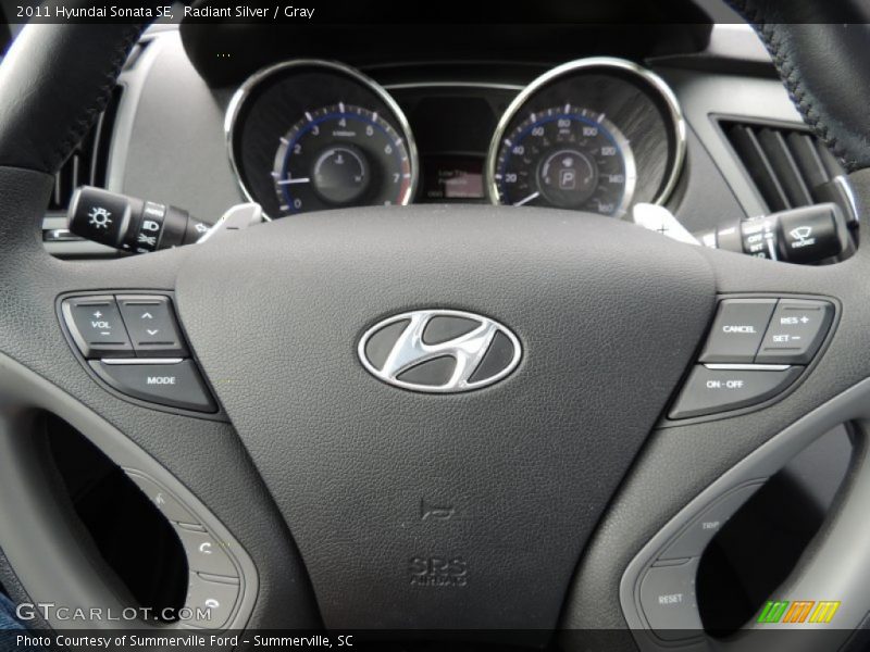 Radiant Silver / Gray 2011 Hyundai Sonata SE
