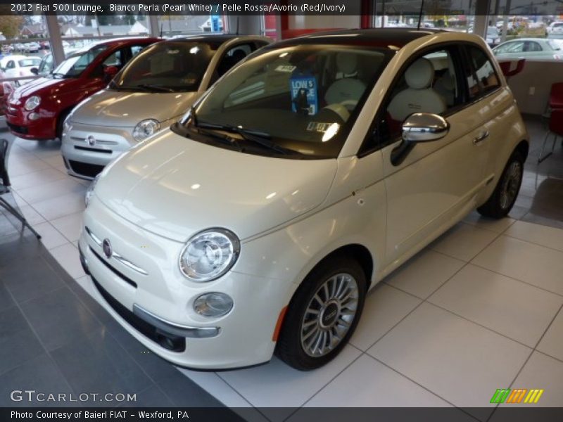 Bianco Perla (Pearl White) / Pelle Rossa/Avorio (Red/Ivory) 2012 Fiat 500 Lounge