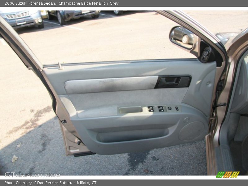 Champagne Beige Metallic / Grey 2006 Suzuki Forenza Sedan