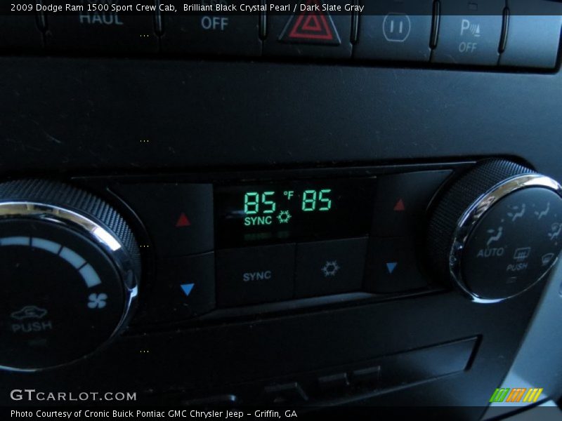 Brilliant Black Crystal Pearl / Dark Slate Gray 2009 Dodge Ram 1500 Sport Crew Cab
