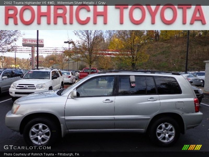 Millennium Silver Metallic / Gray 2002 Toyota Highlander V6 4WD