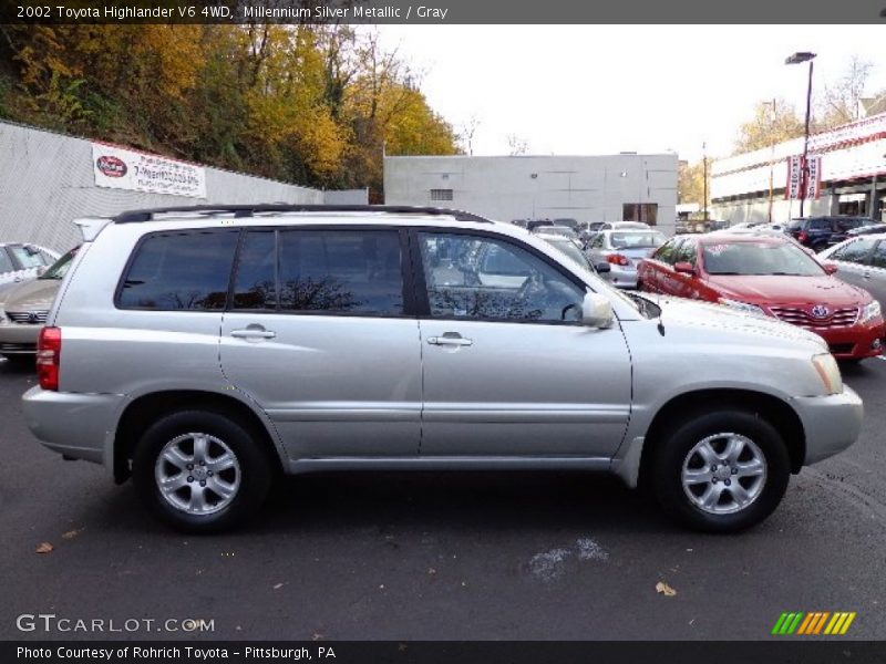 Millennium Silver Metallic / Gray 2002 Toyota Highlander V6 4WD
