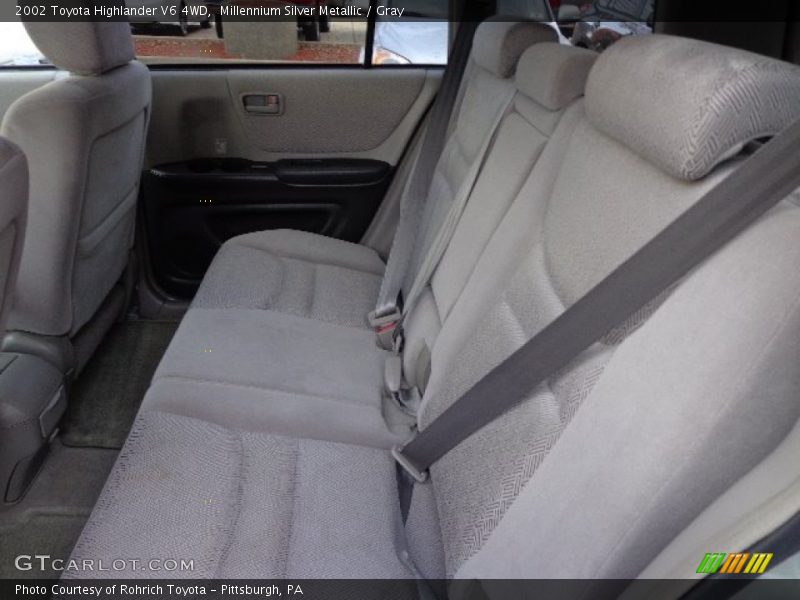 Millennium Silver Metallic / Gray 2002 Toyota Highlander V6 4WD