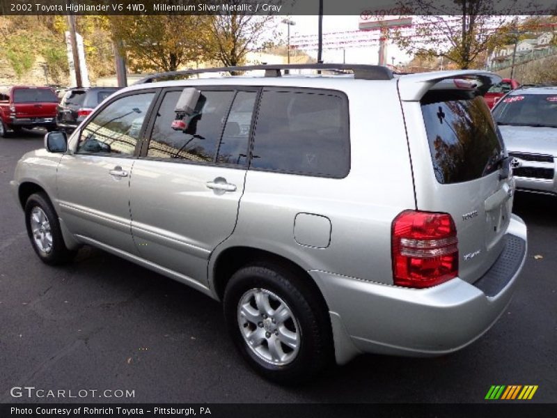 Millennium Silver Metallic / Gray 2002 Toyota Highlander V6 4WD