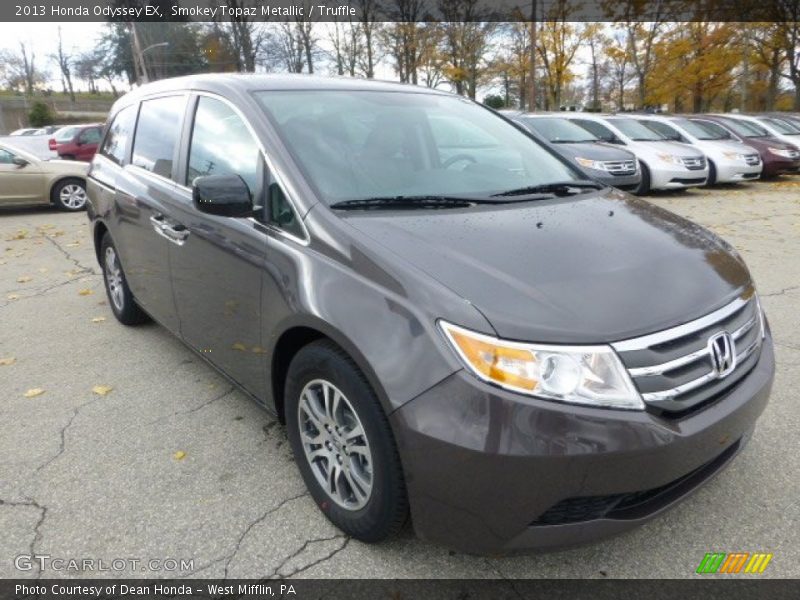 Front 3/4 View of 2013 Odyssey EX