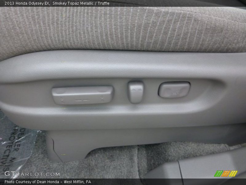 Smokey Topaz Metallic / Truffle 2013 Honda Odyssey EX