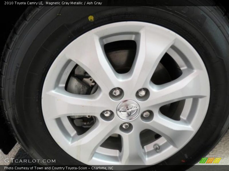 Magnetic Gray Metallic / Ash Gray 2010 Toyota Camry LE