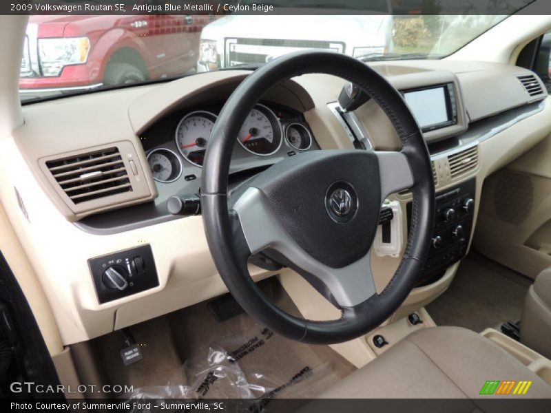 Antigua Blue Metallic / Ceylon Beige 2009 Volkswagen Routan SE