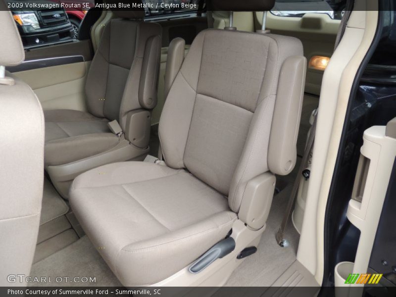 Antigua Blue Metallic / Ceylon Beige 2009 Volkswagen Routan SE