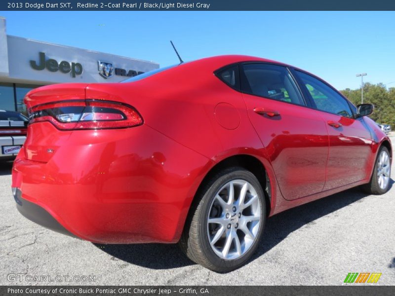 Redline 2-Coat Pearl / Black/Light Diesel Gray 2013 Dodge Dart SXT