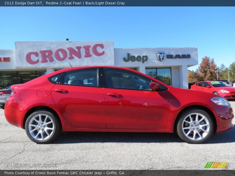 Redline 2-Coat Pearl / Black/Light Diesel Gray 2013 Dodge Dart SXT