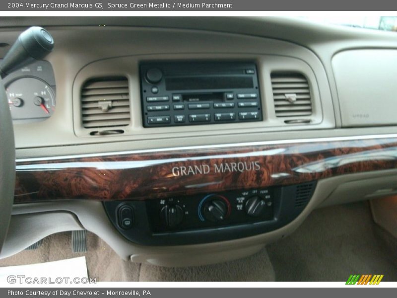 Spruce Green Metallic / Medium Parchment 2004 Mercury Grand Marquis GS