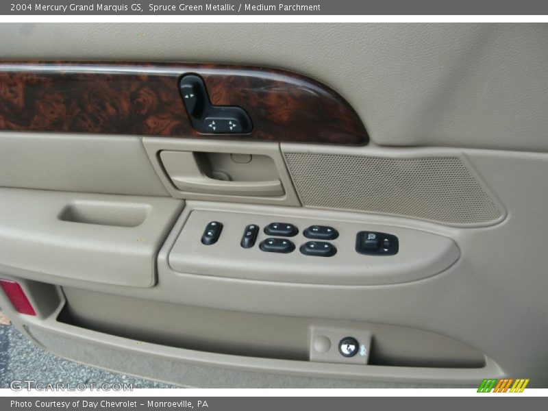Spruce Green Metallic / Medium Parchment 2004 Mercury Grand Marquis GS