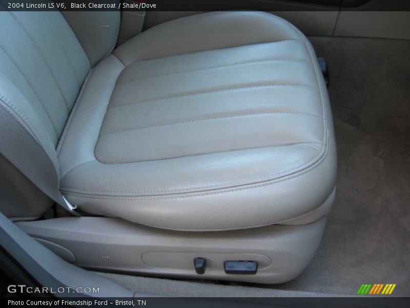 Black Clearcoat / Shale/Dove 2004 Lincoln LS V6