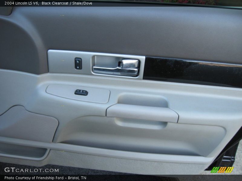 Black Clearcoat / Shale/Dove 2004 Lincoln LS V6