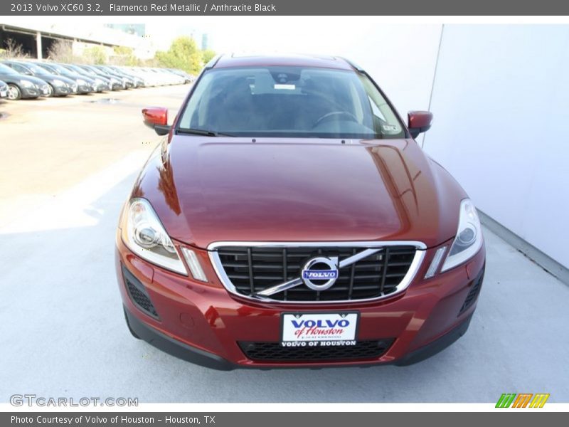 Flamenco Red Metallic / Anthracite Black 2013 Volvo XC60 3.2