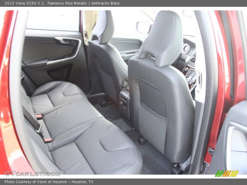 Flamenco Red Metallic / Anthracite Black 2013 Volvo XC60 3.2