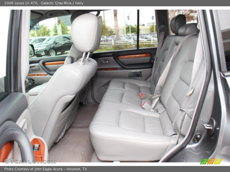 Galactic Gray Mica / Ivory 2006 Lexus LX 470
