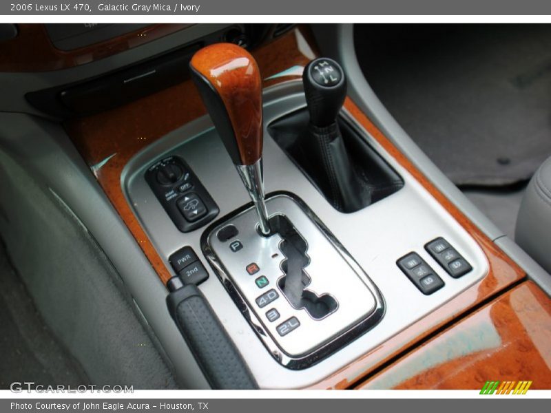 Galactic Gray Mica / Ivory 2006 Lexus LX 470