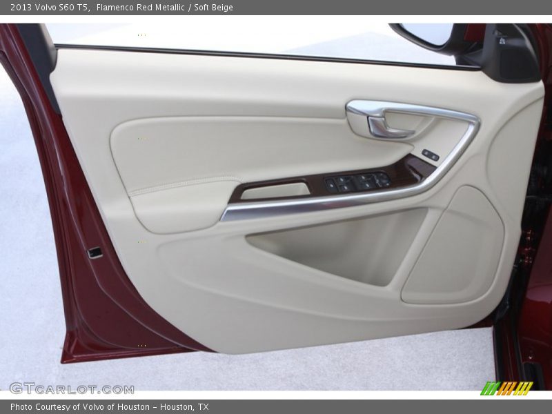 Flamenco Red Metallic / Soft Beige 2013 Volvo S60 T5