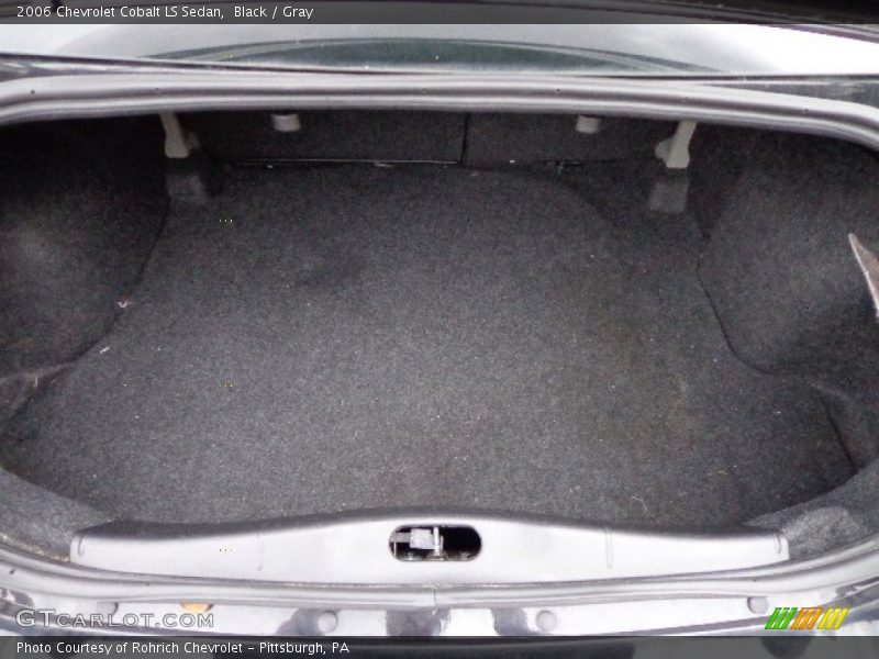 Black / Gray 2006 Chevrolet Cobalt LS Sedan