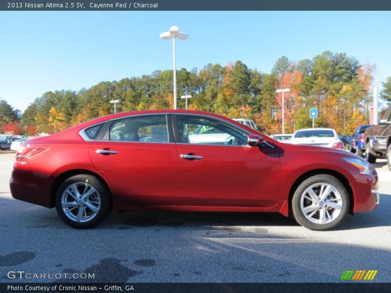 Cayenne Red / Charcoal 2013 Nissan Altima 2.5 SV