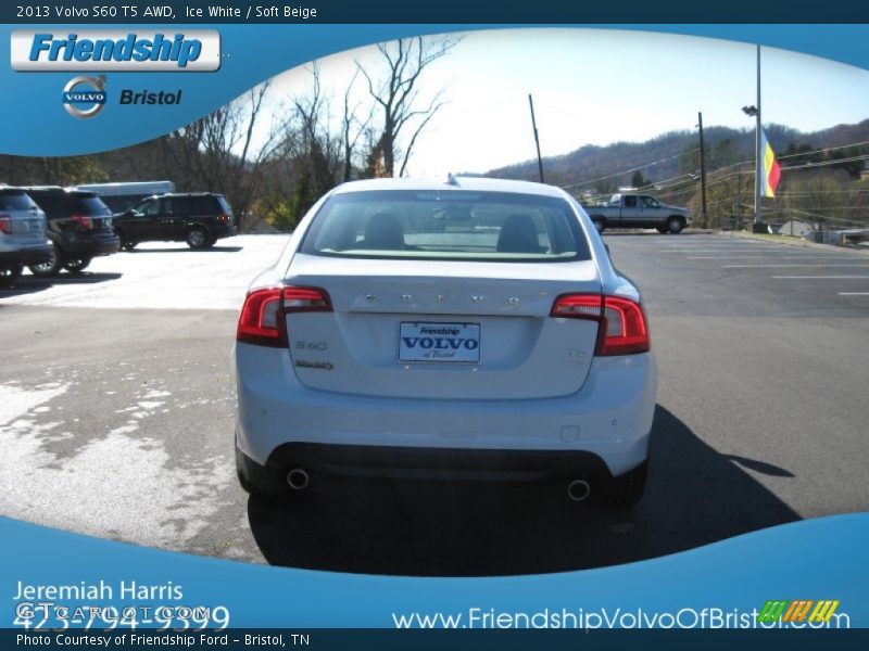 Ice White / Soft Beige 2013 Volvo S60 T5 AWD